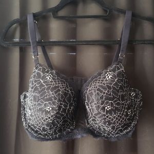La Senza So Free Lightly Lined Lace Trim 36D Bra